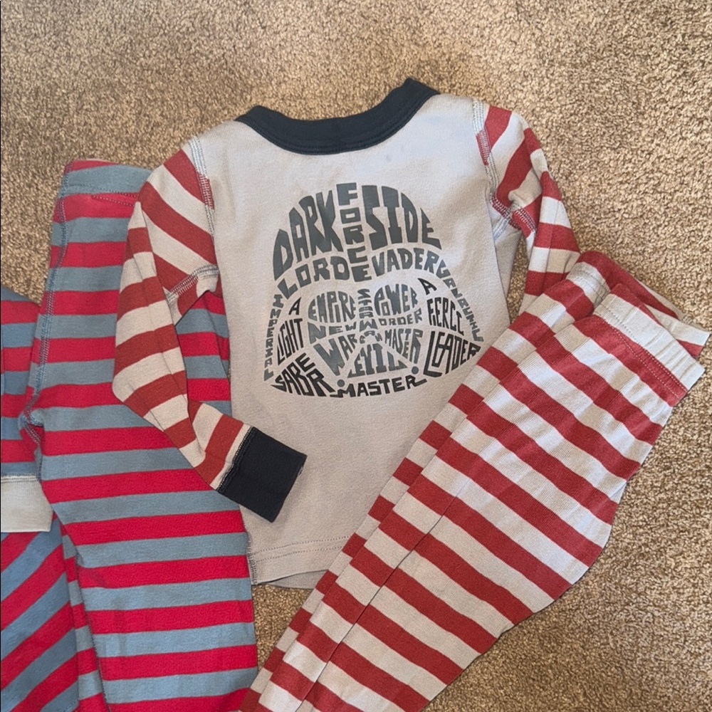 Hanna Andersson Cozy Red and Gray Striped Pajama Sets - Picture 4 of 6